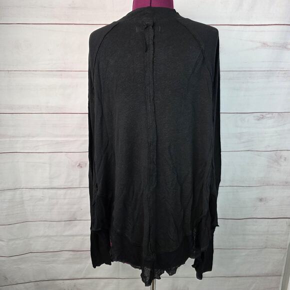 We The Free Shirt Womens Small Black Long Sleeve Raw Hem Boho Draped Free People - Picture 3 of 13